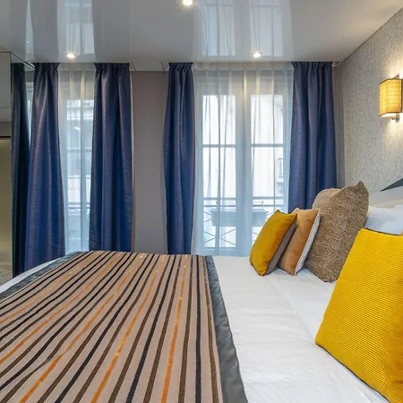 Du Vieux Saule 3* Parigi