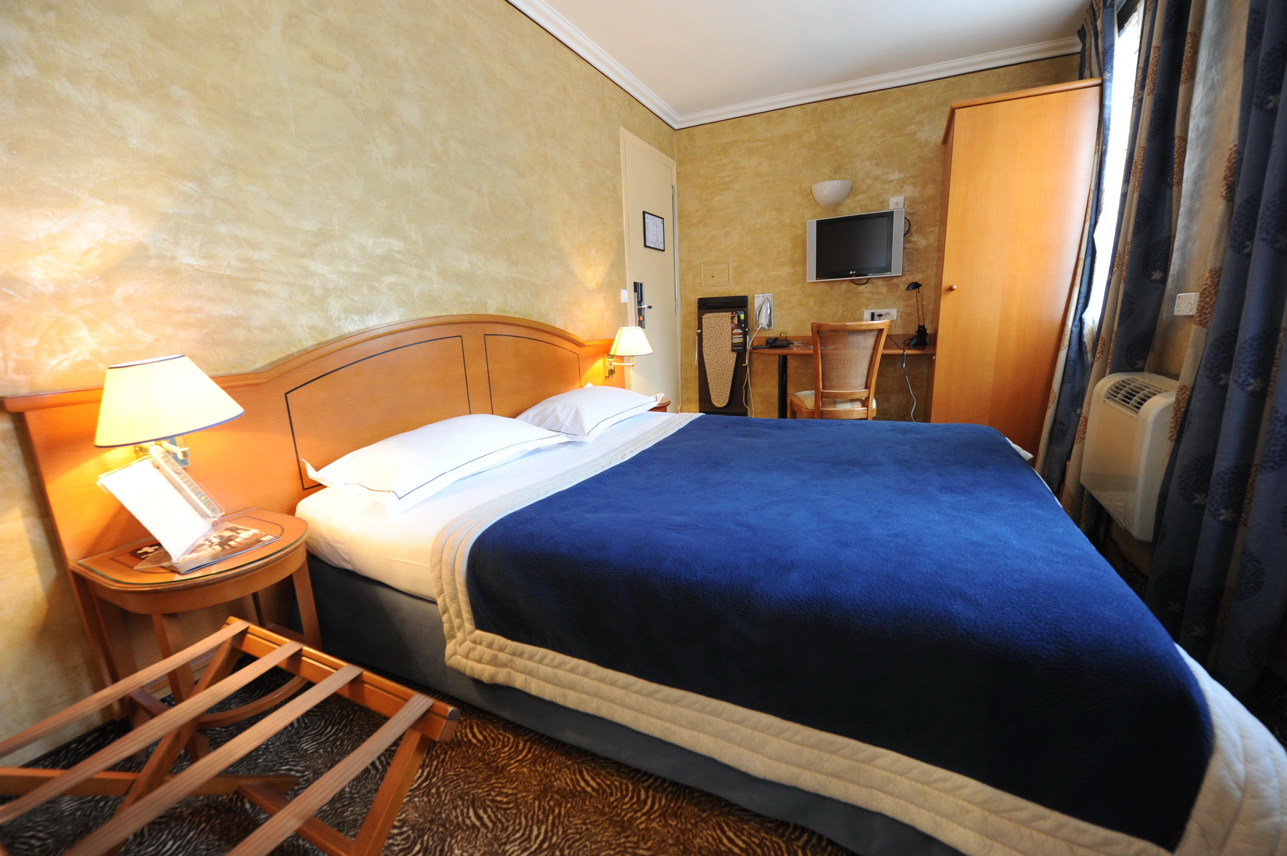 Du Vieux Saule 3* Parigi